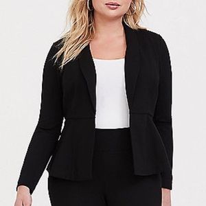 Blazer, perfect for professional look!